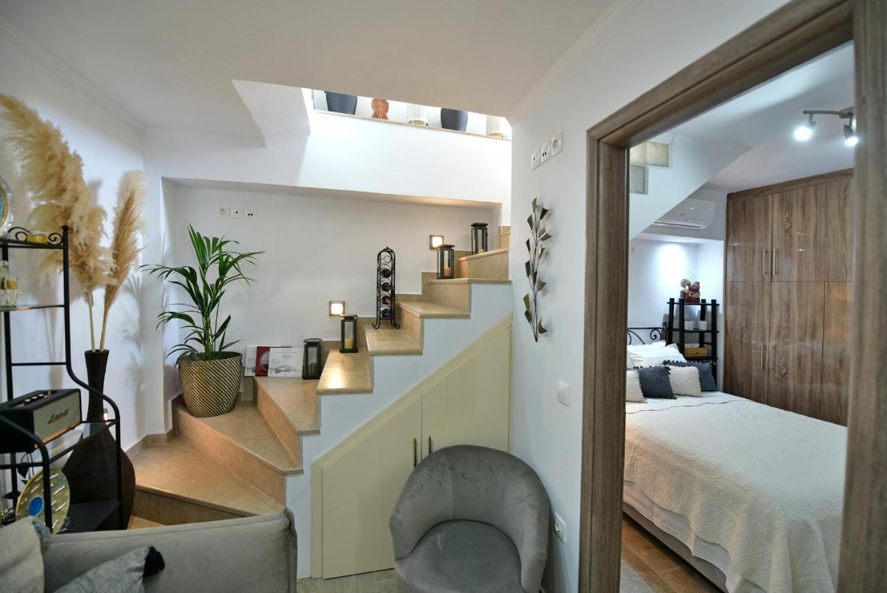 Agate Hydra Luxury Apartment ภายนอก รูปภาพ
